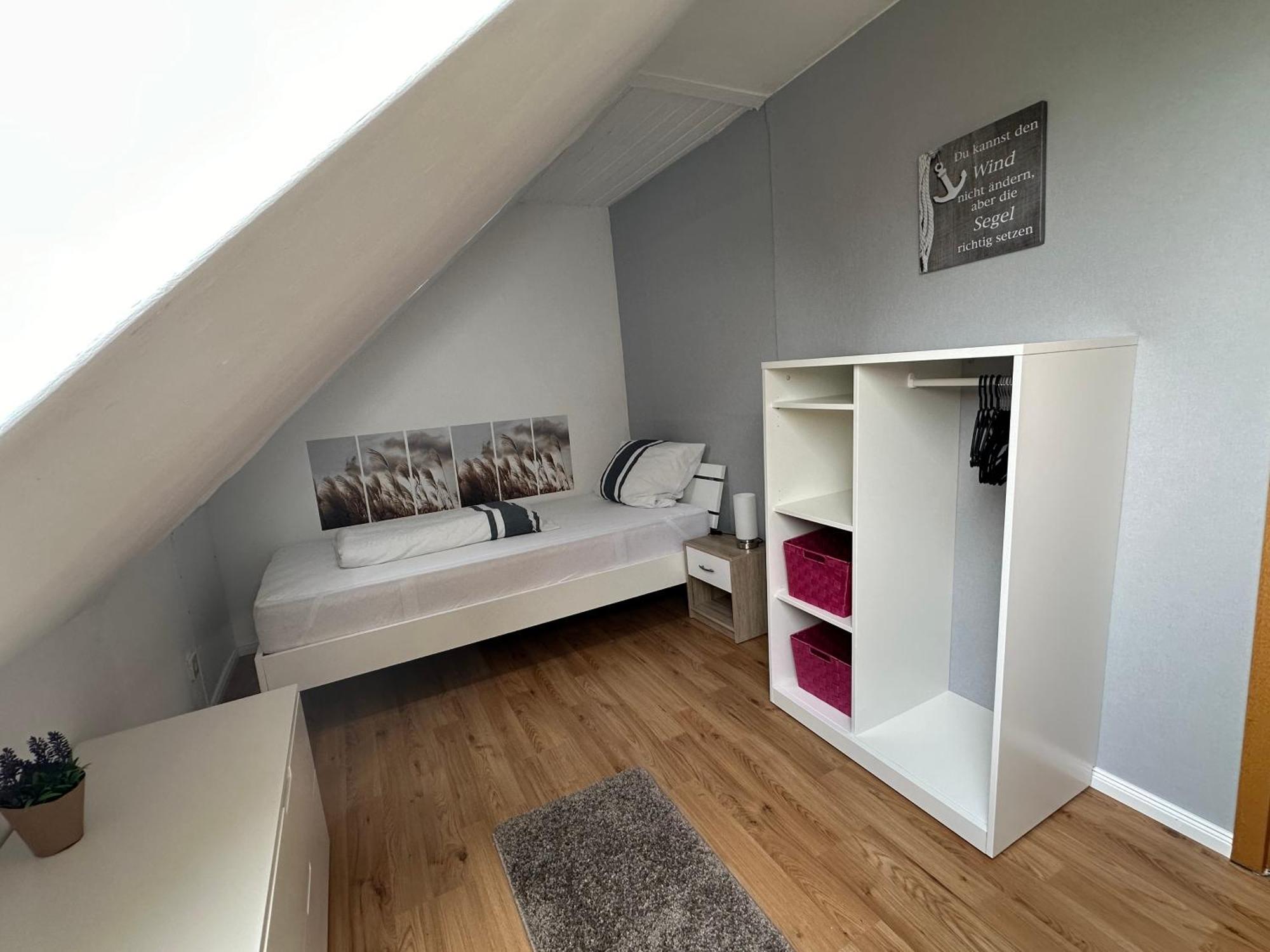 Rosenhaus Esens - Wohnung Backbord Eksteriør bilde