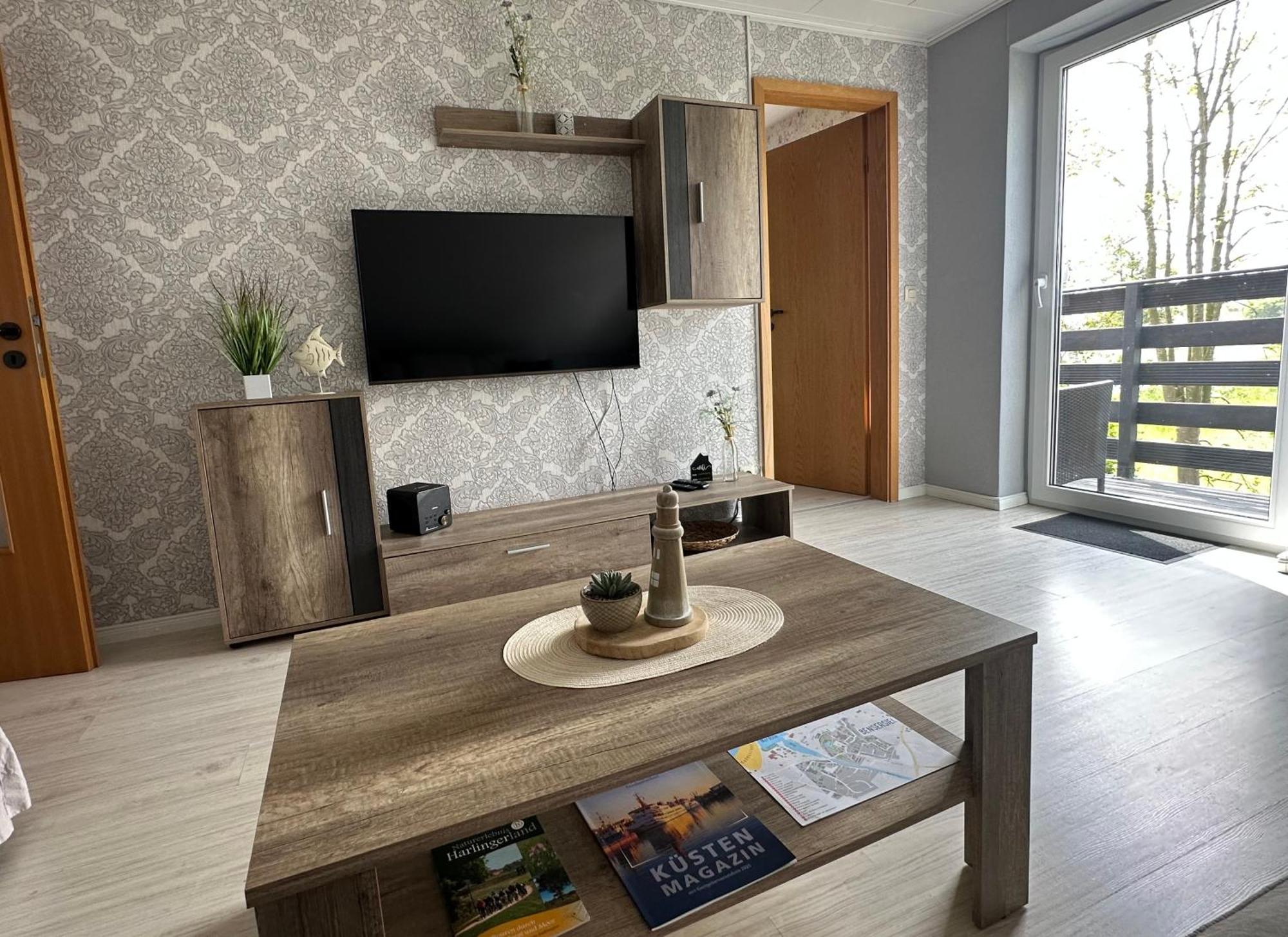 Rosenhaus Esens - Wohnung Backbord Eksteriør bilde